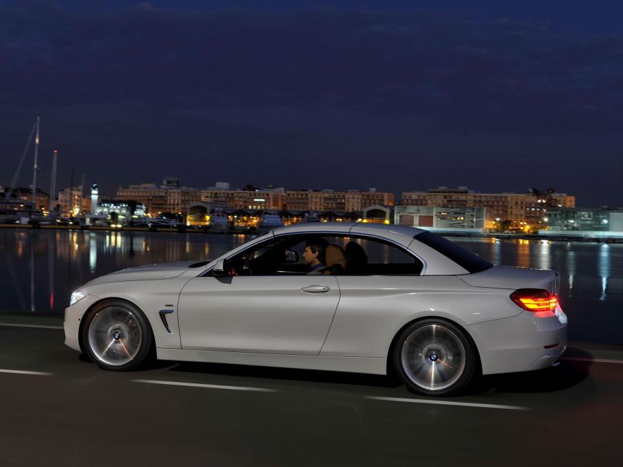  BMW 428i Convertible Luxury Line 2013 года  (фото 13 из 19)